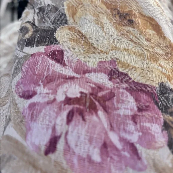 Croscill King Comforter in Cream and Pink Floral - Picture 10 of 16